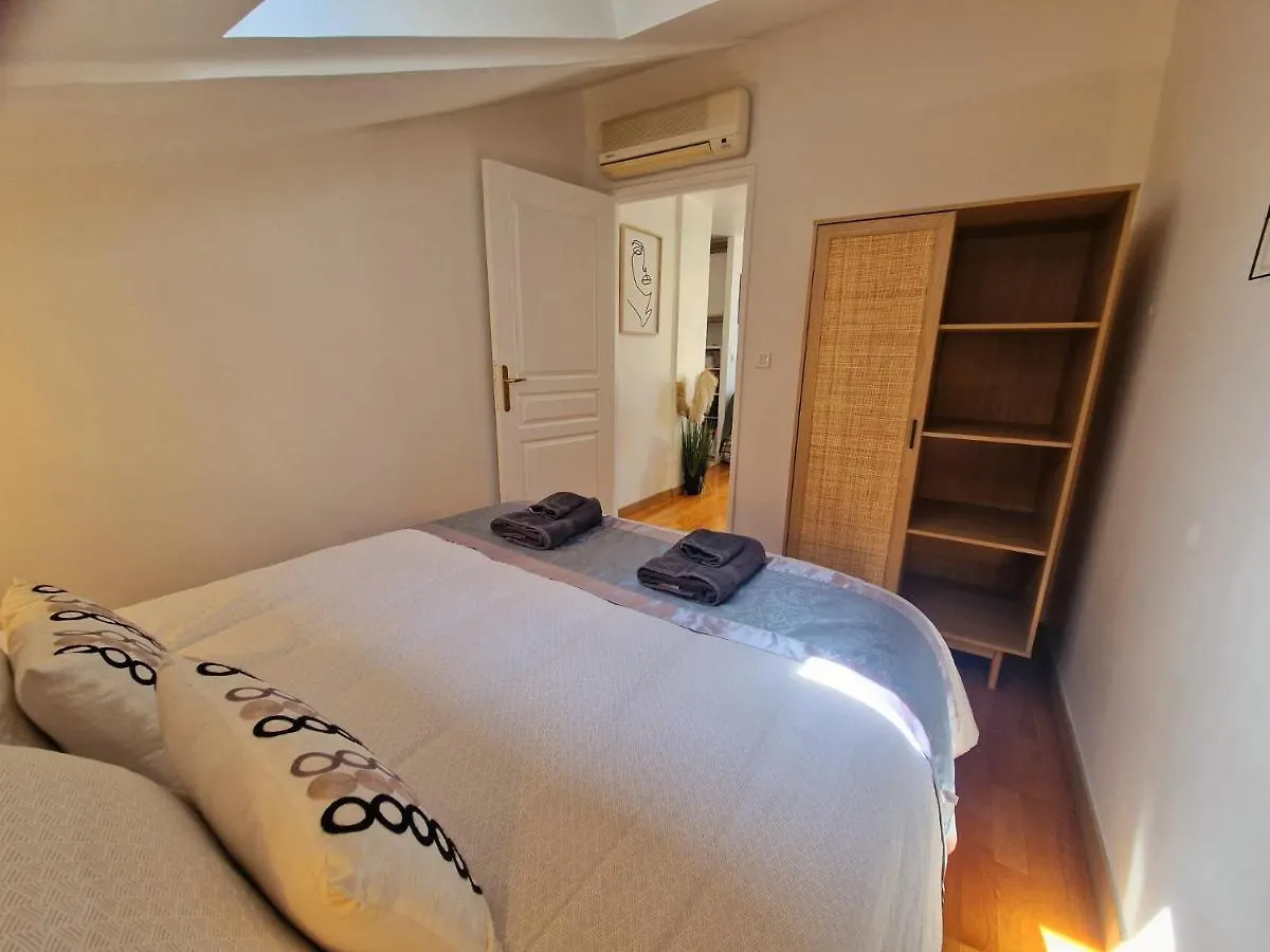 Le Michelangelo - Place Massena Nice Apartment