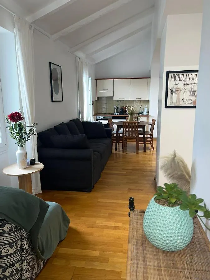 Le Michelangelo - Place Massena Nice Apartment